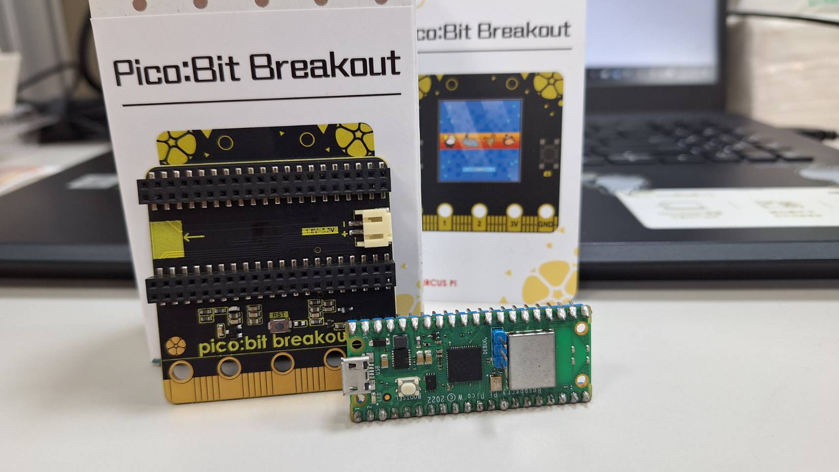 【開箱】Pico:bit breakout 在手，micro:bit 轉樹莓派由我！